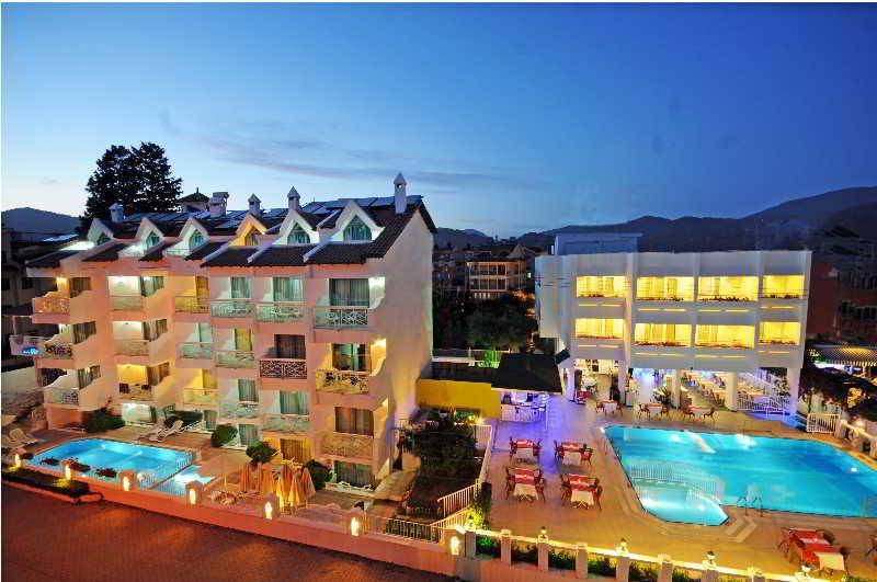 Blue Palace Apart Hotel Marmaris Buitenkant foto